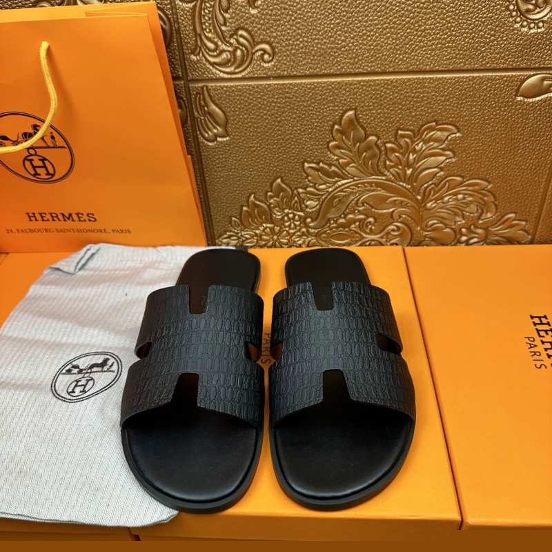 H**mes slippers